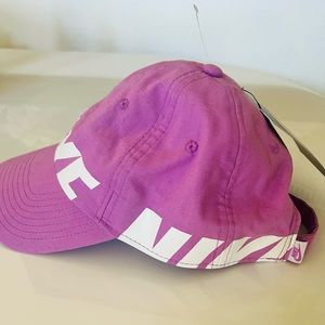 Unique Women’s Nike hat one size fits all